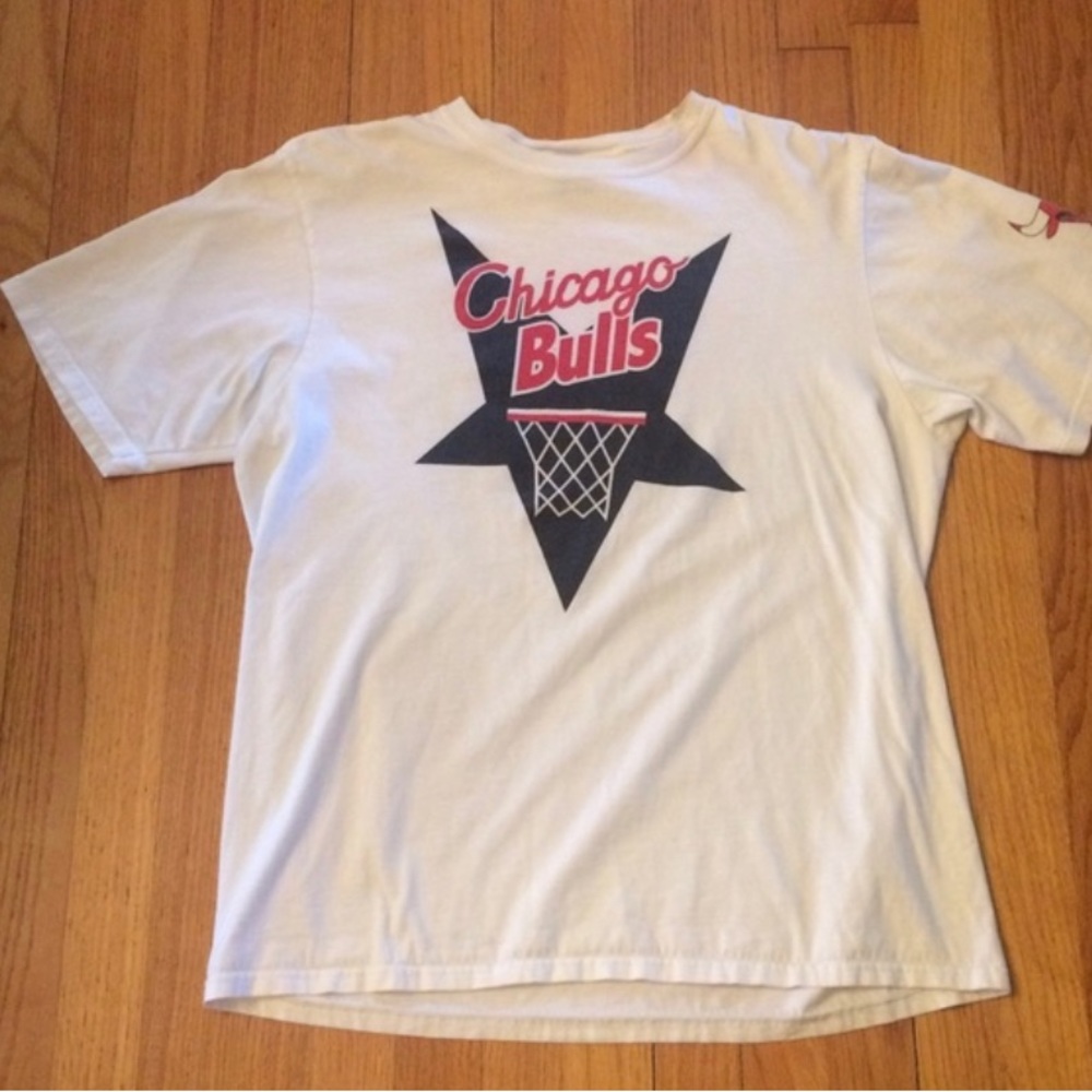 Vintage chicago bull adidas shirt